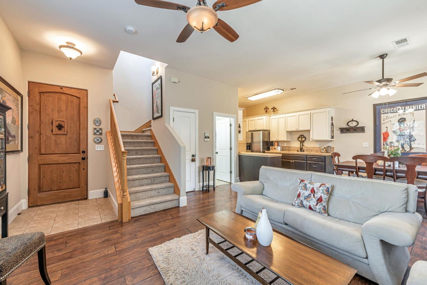 Detail Gallery Image 4 of 26 For 15145 Bellini Way, Morgan Hill,  CA 95037 - 3 Beds | 1/1 Baths