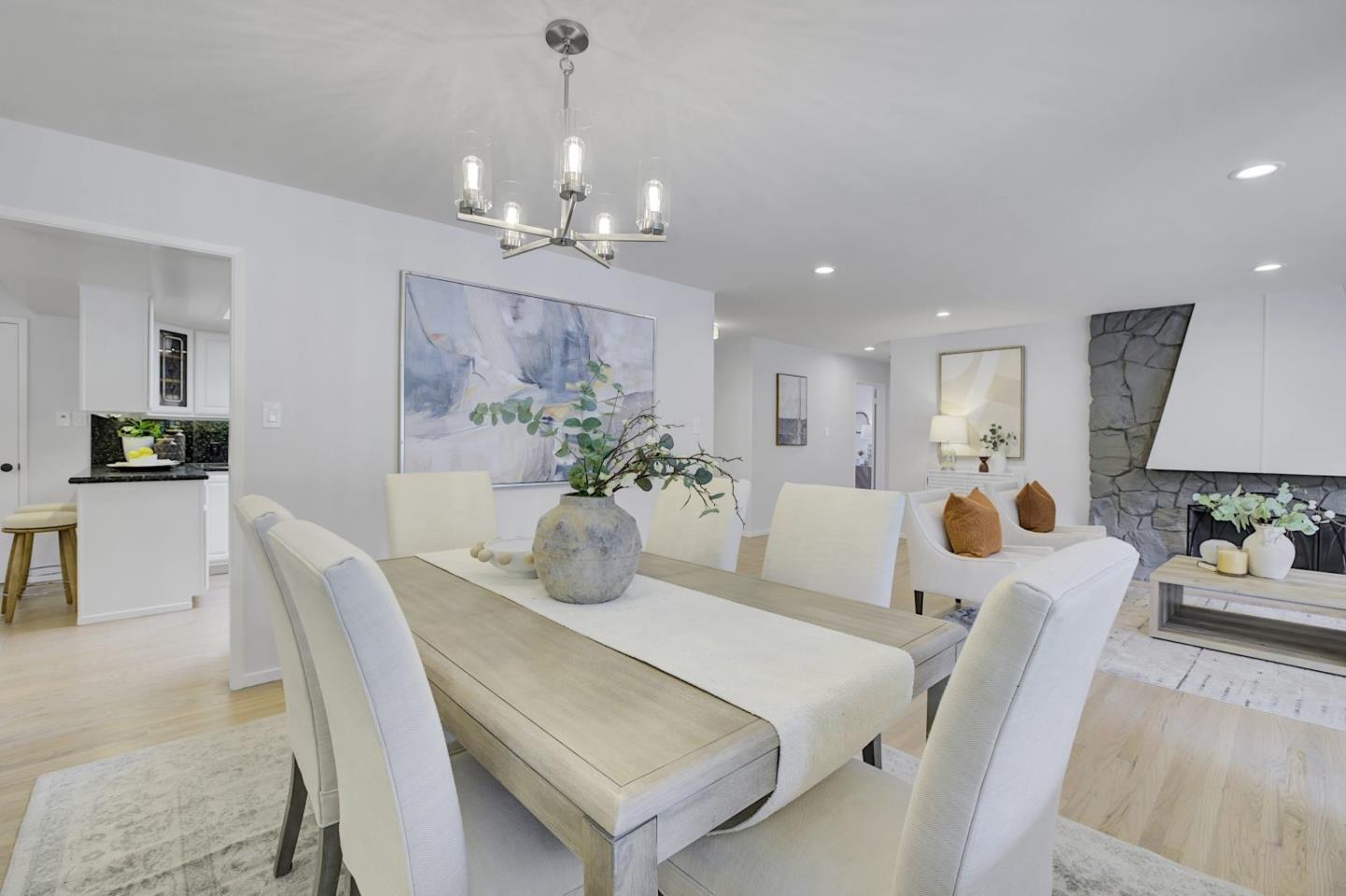 Detail Gallery Image 11 of 56 For 3045 Trousdale Dr, Burlingame,  CA 94010 - 4 Beds | 2 Baths