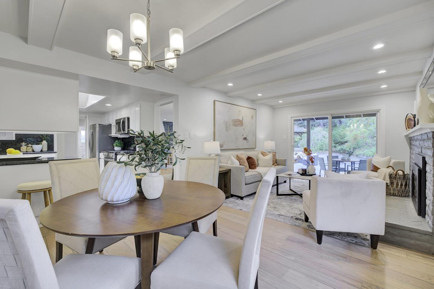 Detail Gallery Image 18 of 56 For 3045 Trousdale Dr, Burlingame,  CA 94010 - 4 Beds | 2 Baths