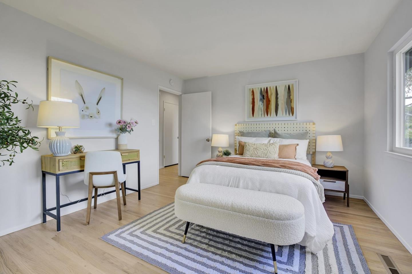 Detail Gallery Image 29 of 56 For 3045 Trousdale Dr, Burlingame,  CA 94010 - 4 Beds | 2 Baths