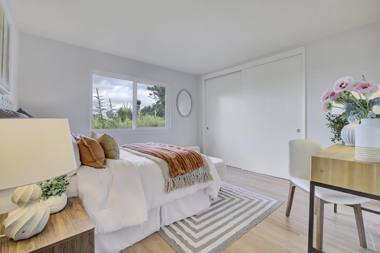 Detail Gallery Image 30 of 56 For 3045 Trousdale Dr, Burlingame,  CA 94010 - 4 Beds | 2 Baths