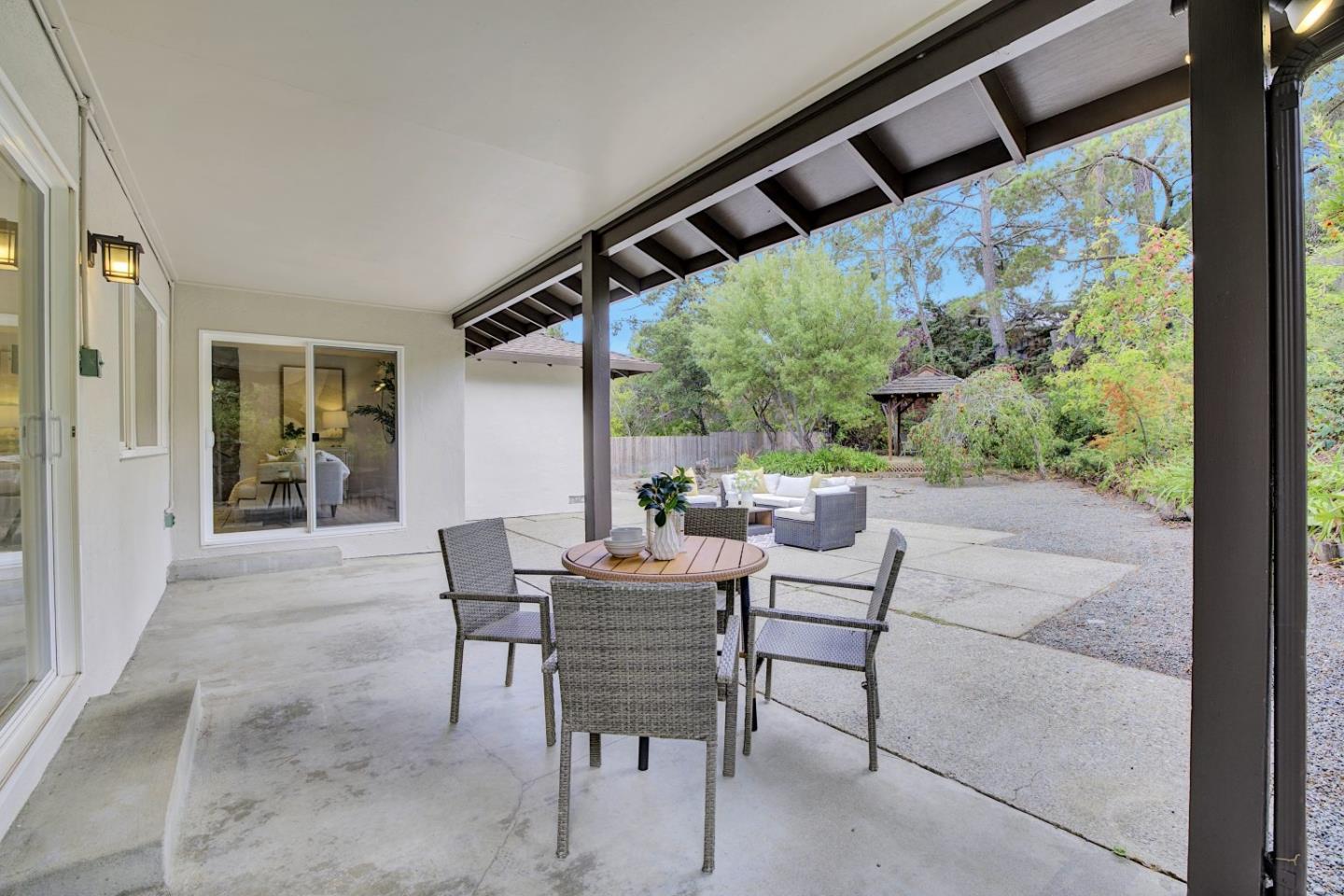 Detail Gallery Image 36 of 56 For 3045 Trousdale Dr, Burlingame,  CA 94010 - 4 Beds | 2 Baths