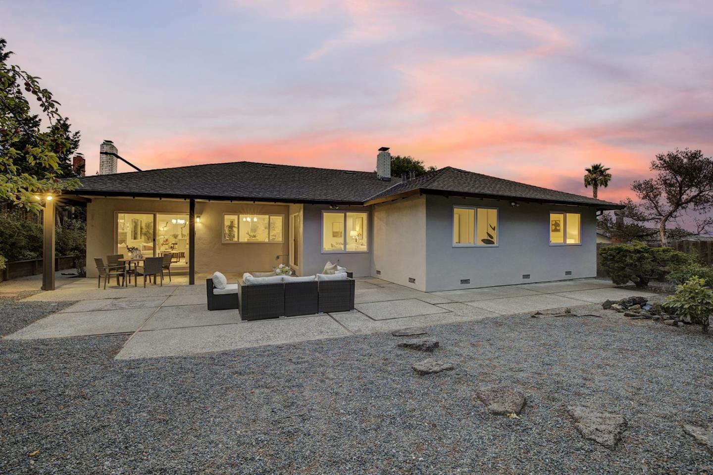 Detail Gallery Image 43 of 56 For 3045 Trousdale Dr, Burlingame,  CA 94010 - 4 Beds | 2 Baths
