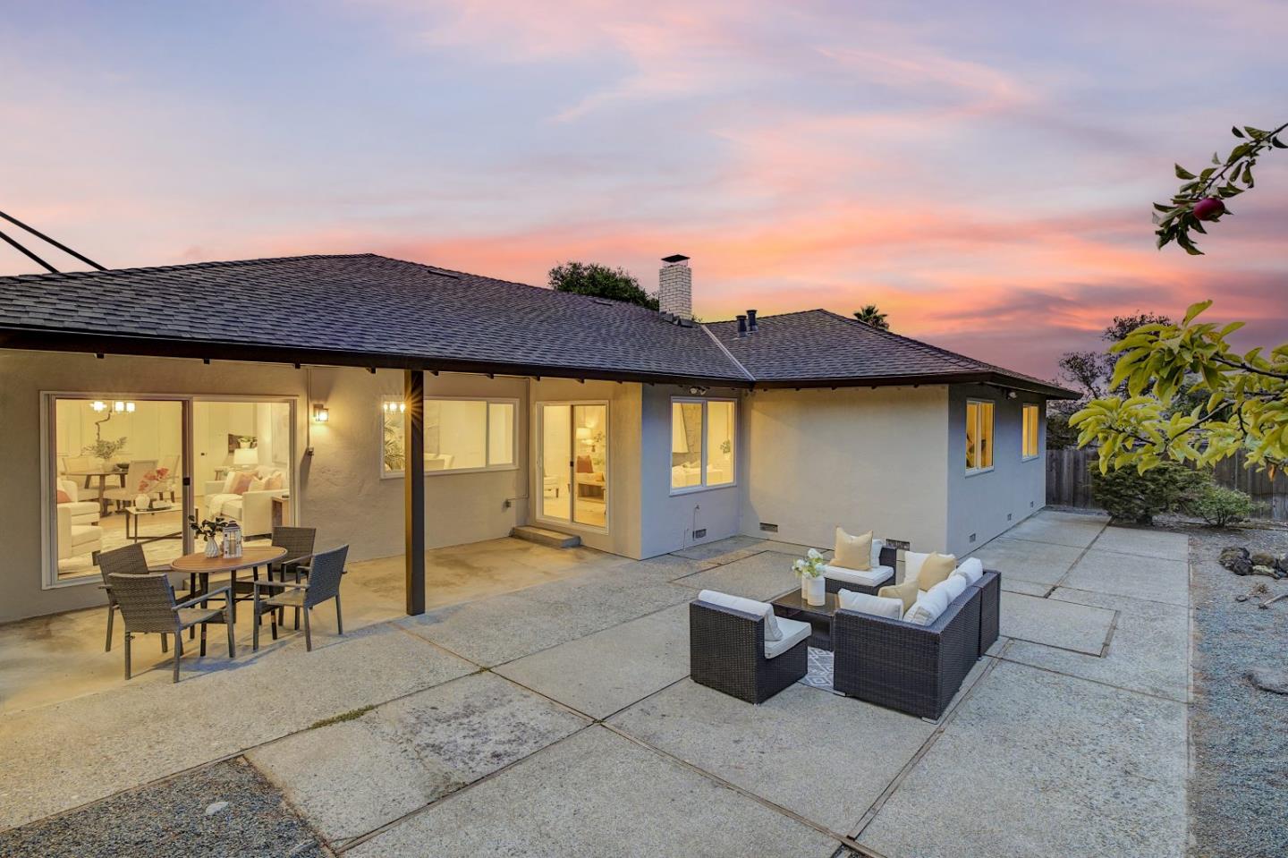 Detail Gallery Image 44 of 56 For 3045 Trousdale Dr, Burlingame,  CA 94010 - 4 Beds | 2 Baths