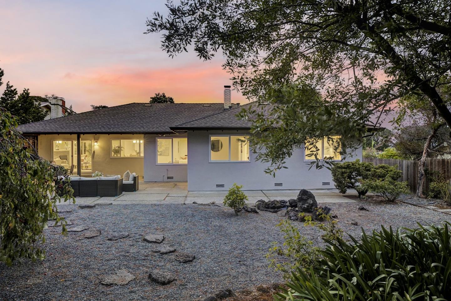 Detail Gallery Image 47 of 56 For 3045 Trousdale Dr, Burlingame,  CA 94010 - 4 Beds | 2 Baths