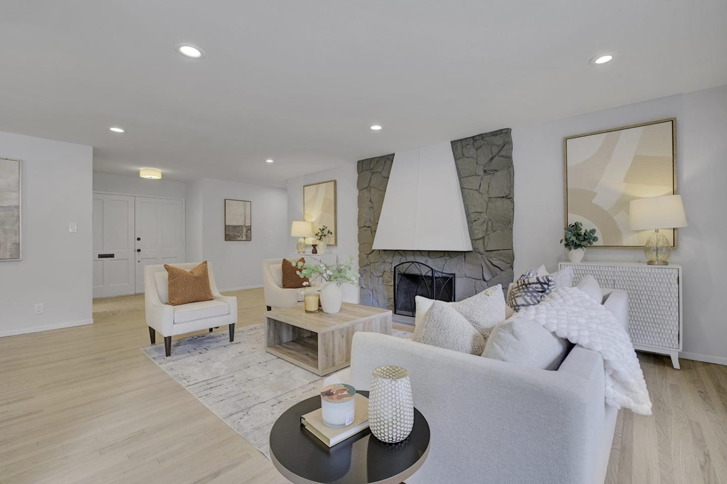 Detail Gallery Image 5 of 56 For 3045 Trousdale Dr, Burlingame,  CA 94010 - 4 Beds | 2 Baths