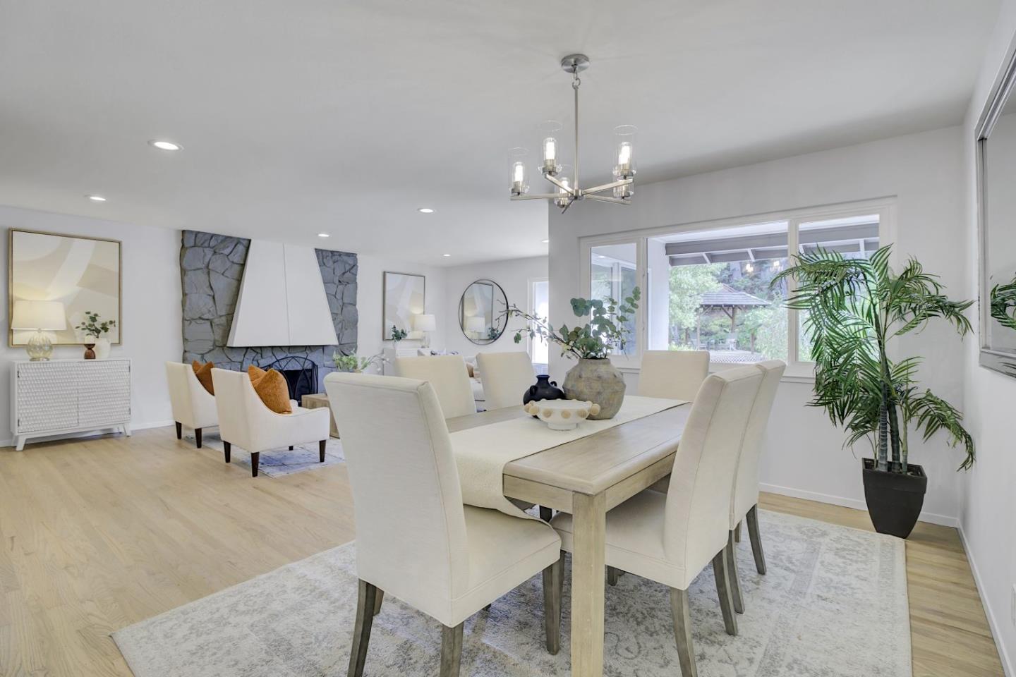 Detail Gallery Image 9 of 56 For 3045 Trousdale Dr, Burlingame,  CA 94010 - 4 Beds | 2 Baths