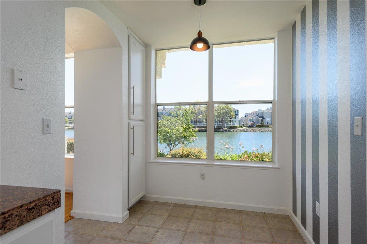 Detail Gallery Image 12 of 24 For 1000 Davit Ln #106,  Redwood City,  CA 94065 - 2 Beds | 2 Baths