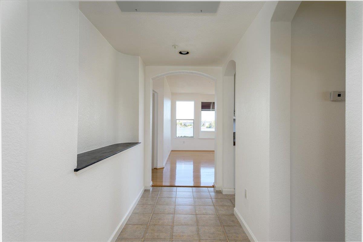 Detail Gallery Image 7 of 24 For 1000 Davit Ln #106,  Redwood City,  CA 94065 - 2 Beds | 2 Baths