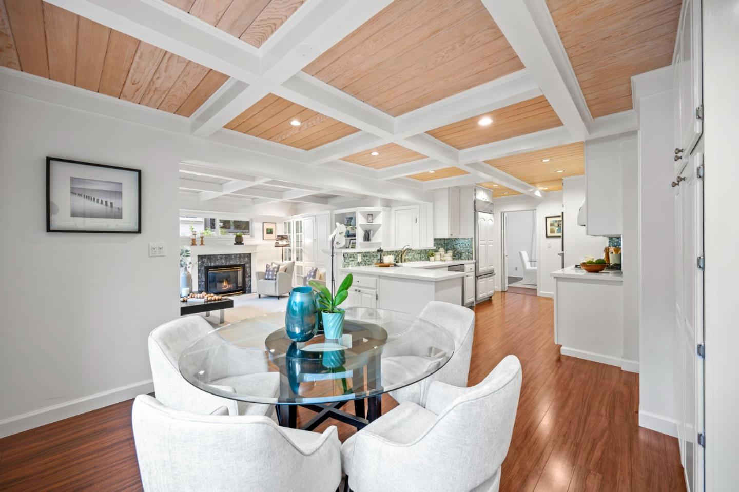 Detail Gallery Image 20 of 55 For 1511 La Mesa Dr, Burlingame,  CA 94010 - 5 Beds | 3 Baths