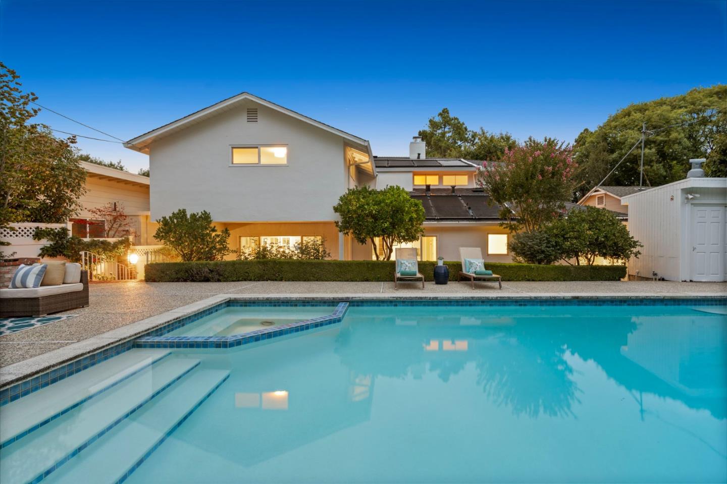 Detail Gallery Image 42 of 55 For 1511 La Mesa Dr, Burlingame,  CA 94010 - 5 Beds | 3 Baths
