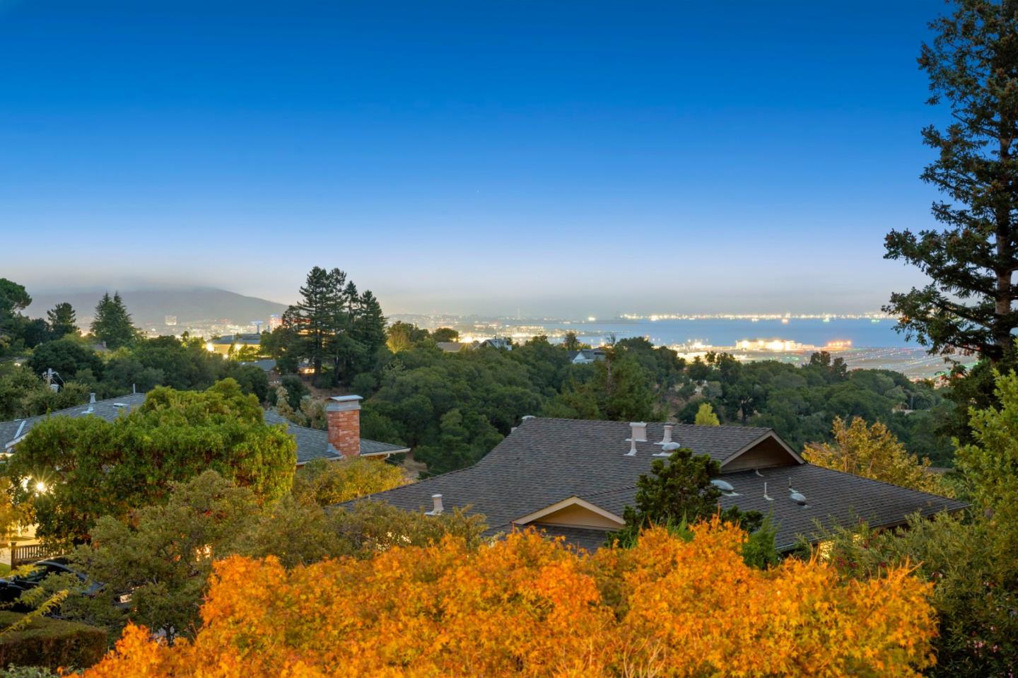 Detail Gallery Image 52 of 55 For 1511 La Mesa Dr, Burlingame,  CA 94010 - 5 Beds | 3 Baths