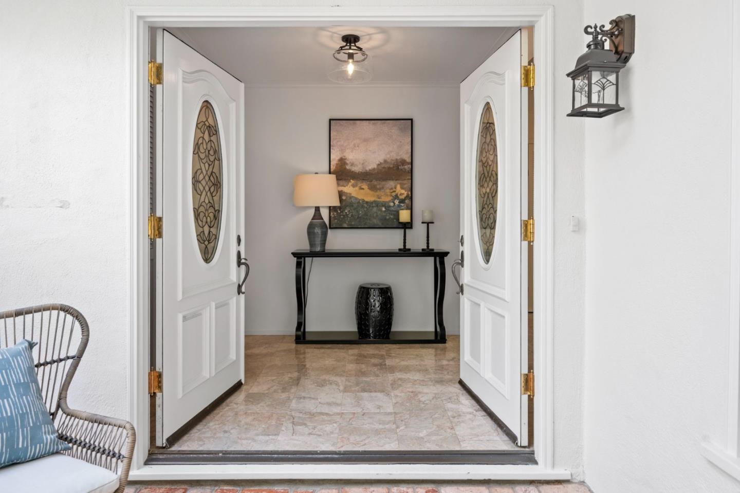 Detail Gallery Image 7 of 55 For 1511 La Mesa Dr, Burlingame,  CA 94010 - 5 Beds | 3 Baths