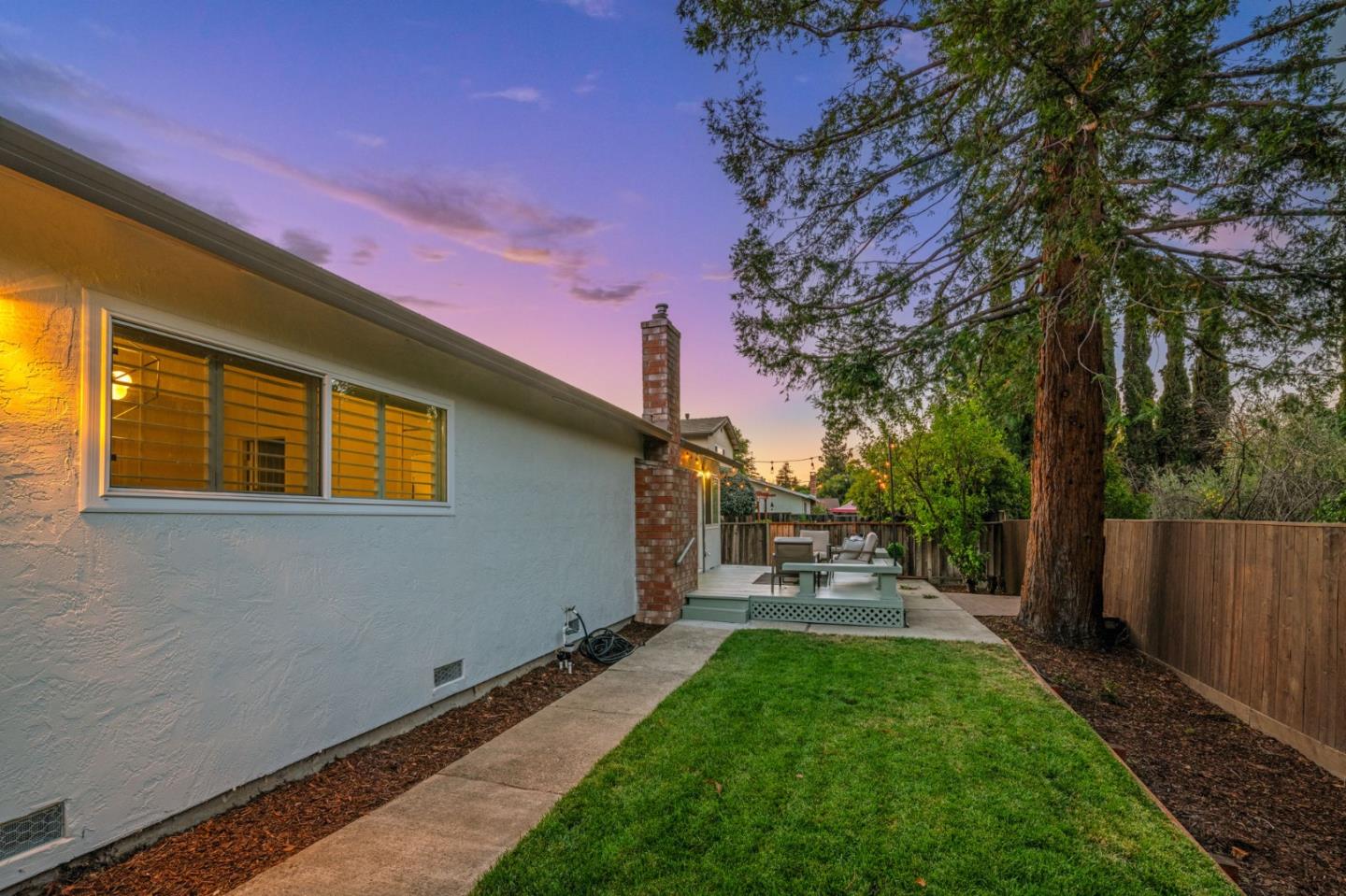 Detail Gallery Image 16 of 19 For 1026 Fox Meadow Way, Concord,  CA 94518 - 4 Beds | 2 Baths
