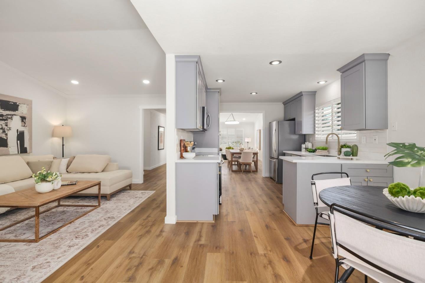 Detail Gallery Image 7 of 19 For 1026 Fox Meadow Way, Concord,  CA 94518 - 4 Beds | 2 Baths