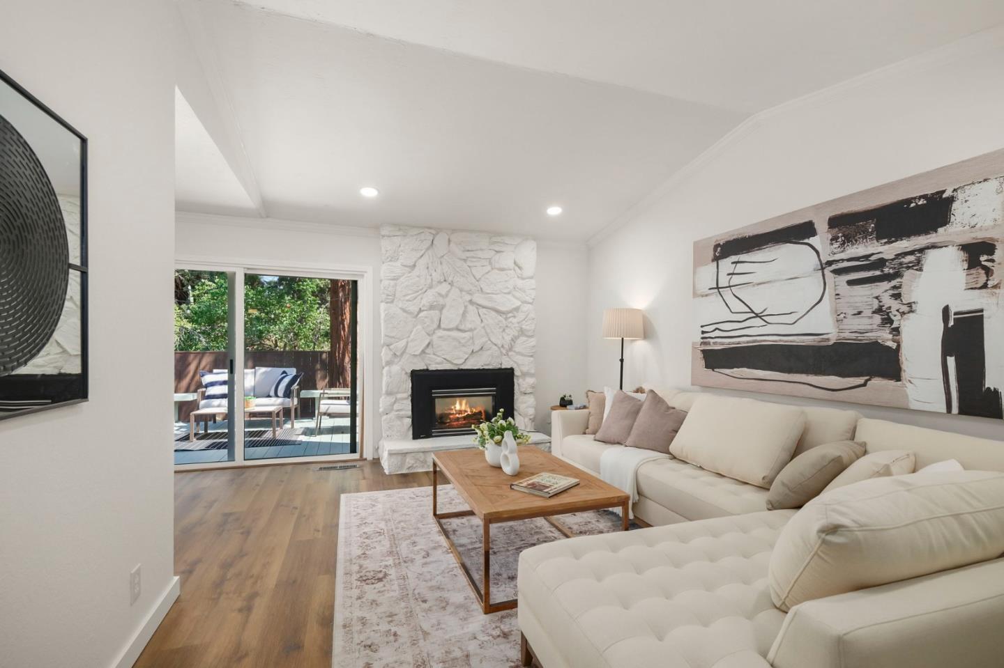Detail Gallery Image 8 of 19 For 1026 Fox Meadow Way, Concord,  CA 94518 - 4 Beds | 2 Baths