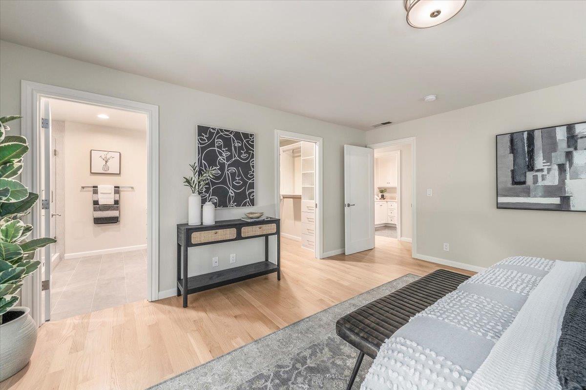 Detail Gallery Image 13 of 43 For 111 Vista Del Prado, Los Gatos,  CA 95030 - 5 Beds | 2/1 Baths