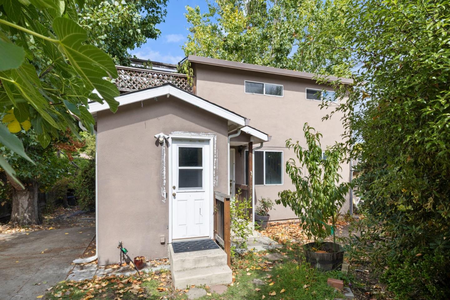 Detail Gallery Image 26 of 56 For 2160 Oakley Ave, Menlo Park,  CA 94025 - 2 Beds | 1 Baths