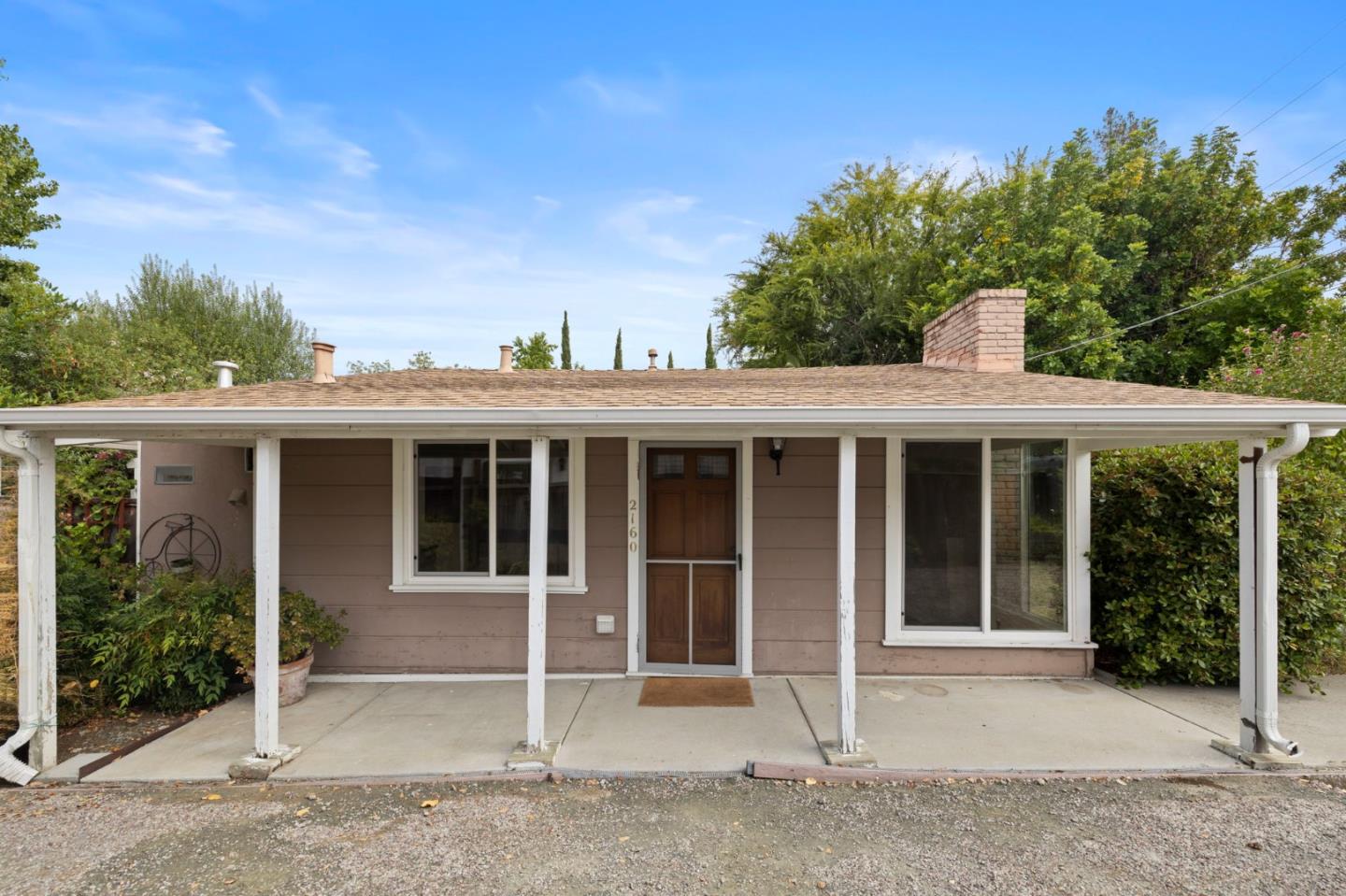 Detail Gallery Image 5 of 56 For 2160 Oakley Ave, Menlo Park,  CA 94025 - 2 Beds | 1 Baths
