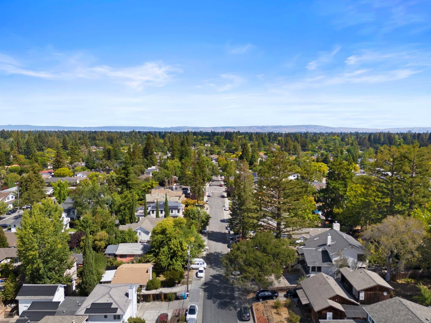 Detail Gallery Image 52 of 56 For 2160 Oakley Ave, Menlo Park,  CA 94025 - 2 Beds | 1 Baths