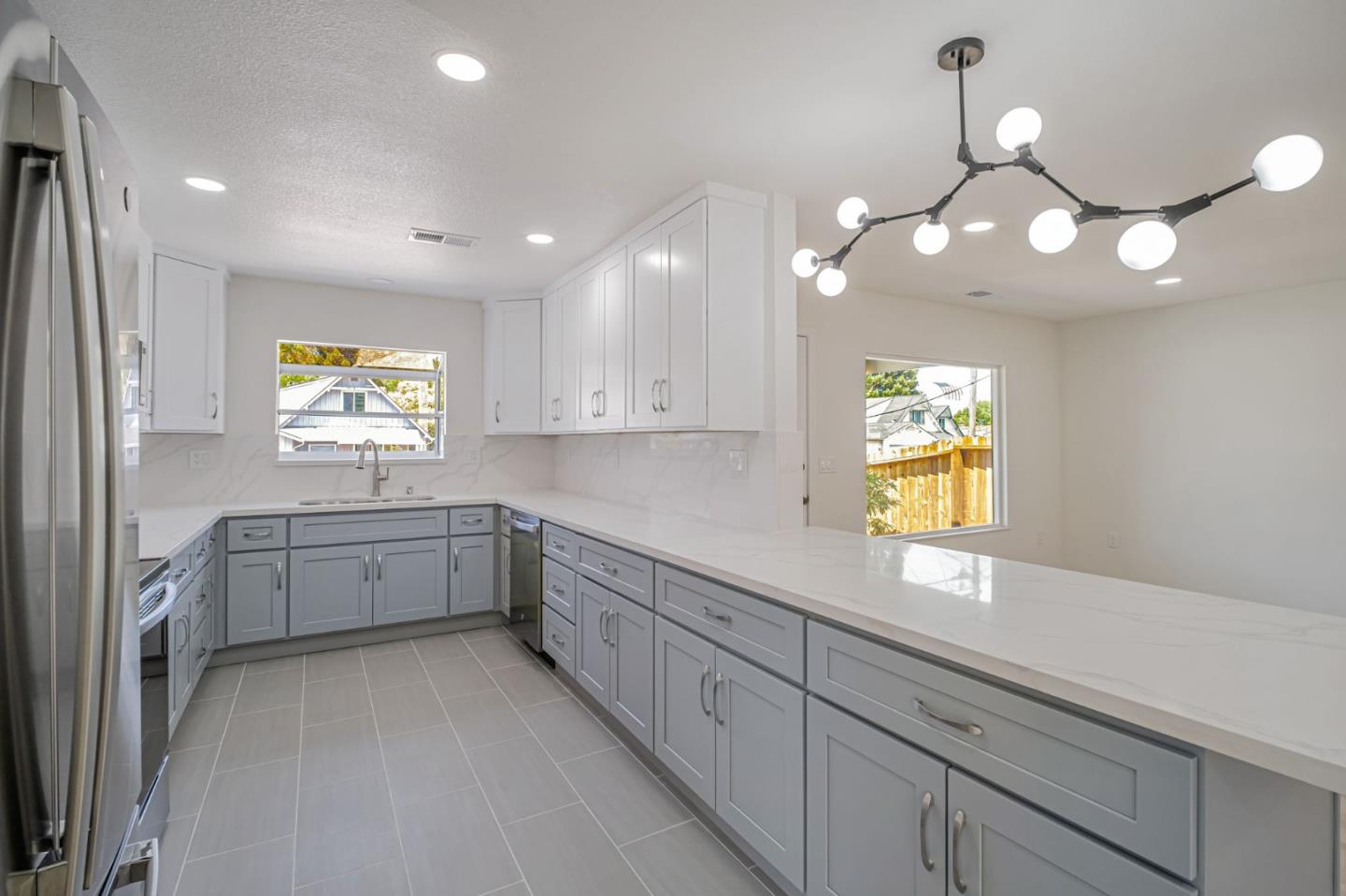 Detail Gallery Image 14 of 44 For 23730 Stratton Ct, Hayward,  CA 94541 - 3 Beds | 2 Baths