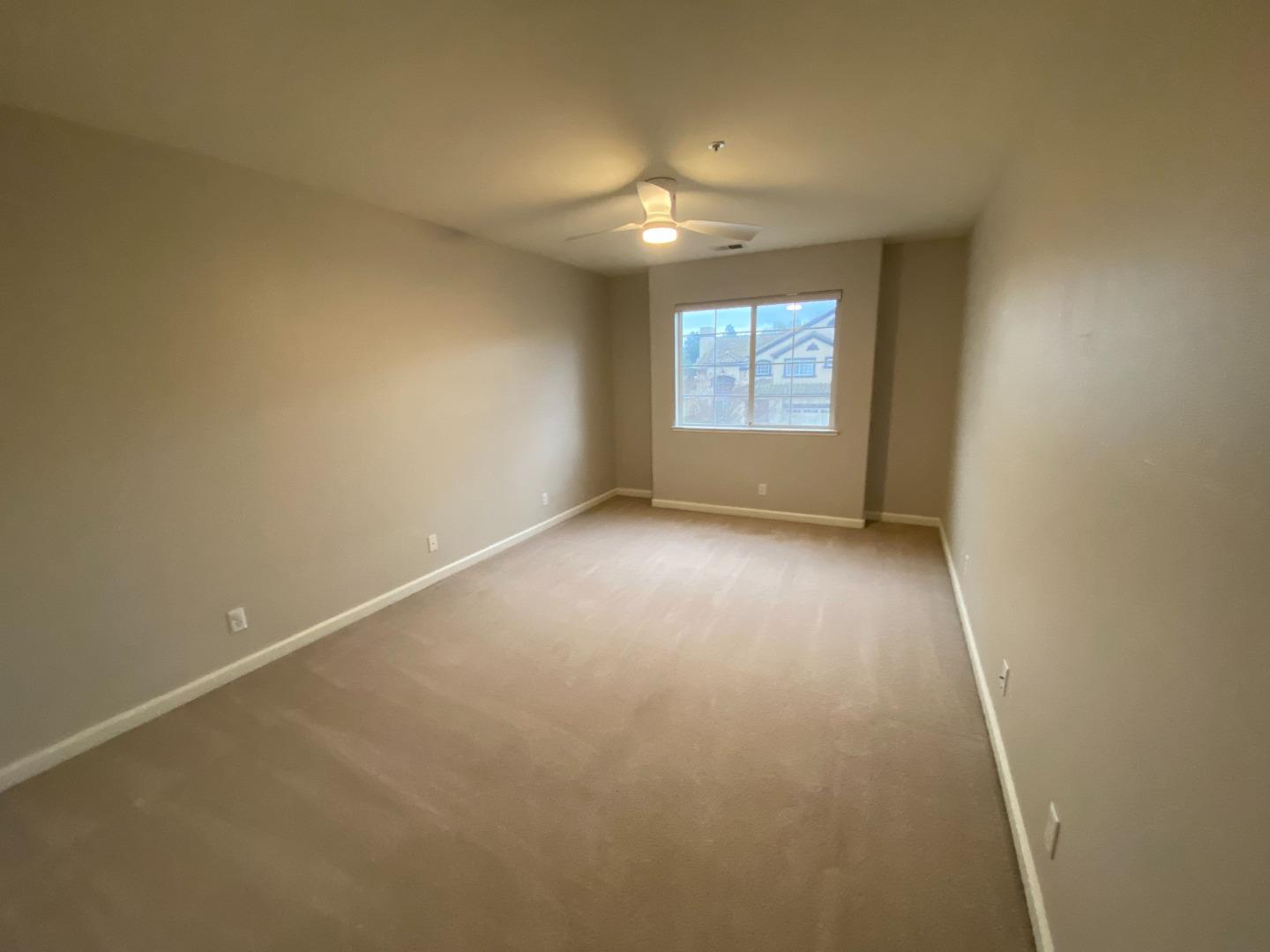 Detail Gallery Image 8 of 10 For 15600 La Jolla Dr, Morgan Hill,  CA 95037 - 3 Beds | 2/1 Baths