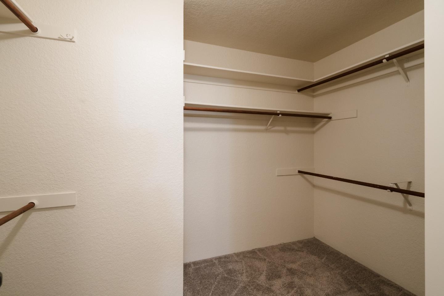 Detail Gallery Image 28 of 42 For 664 Duffin Dr, Hollister,  CA 95023 - 2 Beds | 2/1 Baths