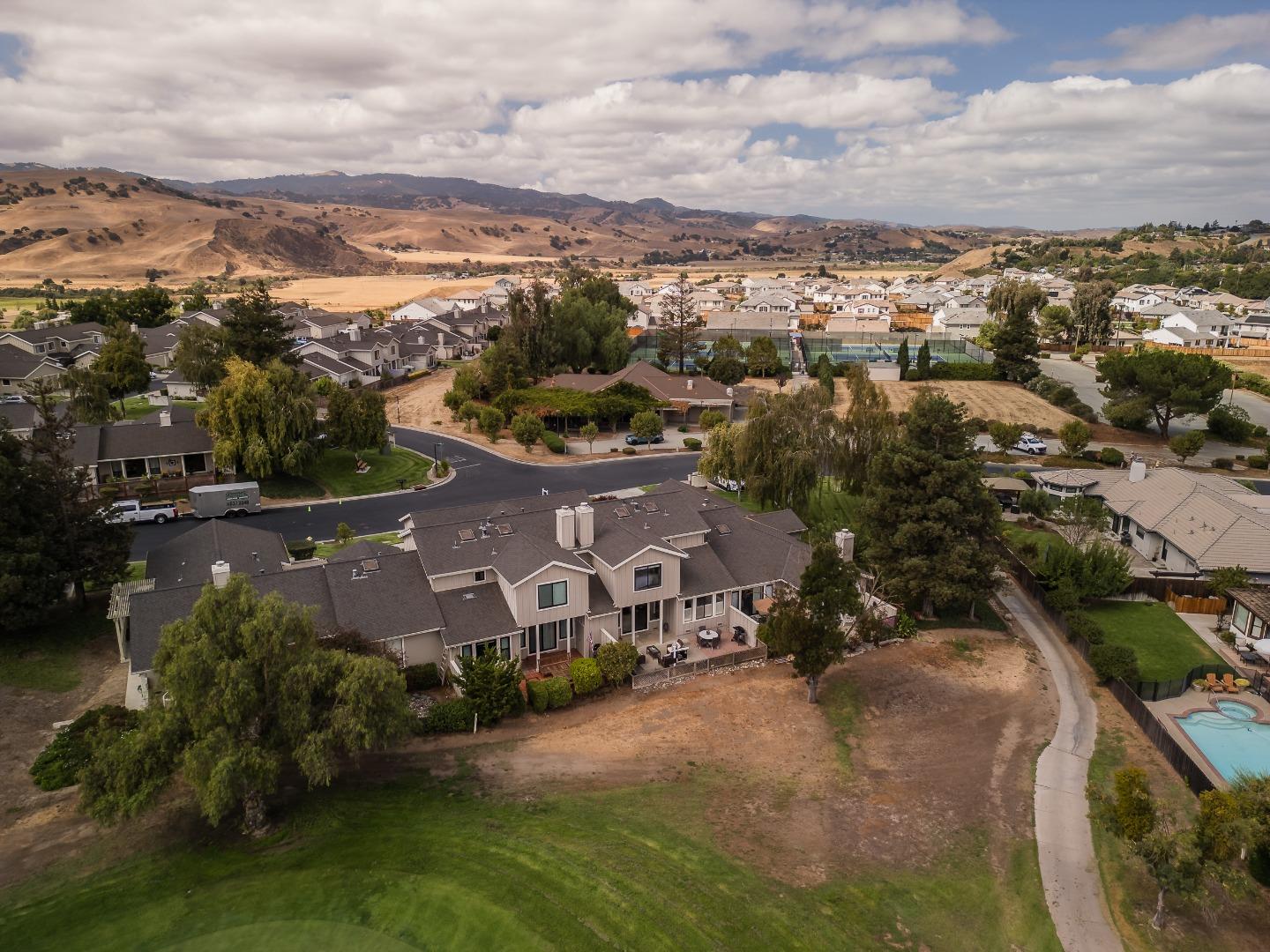 Detail Gallery Image 42 of 42 For 664 Duffin Dr, Hollister,  CA 95023 - 2 Beds | 2/1 Baths