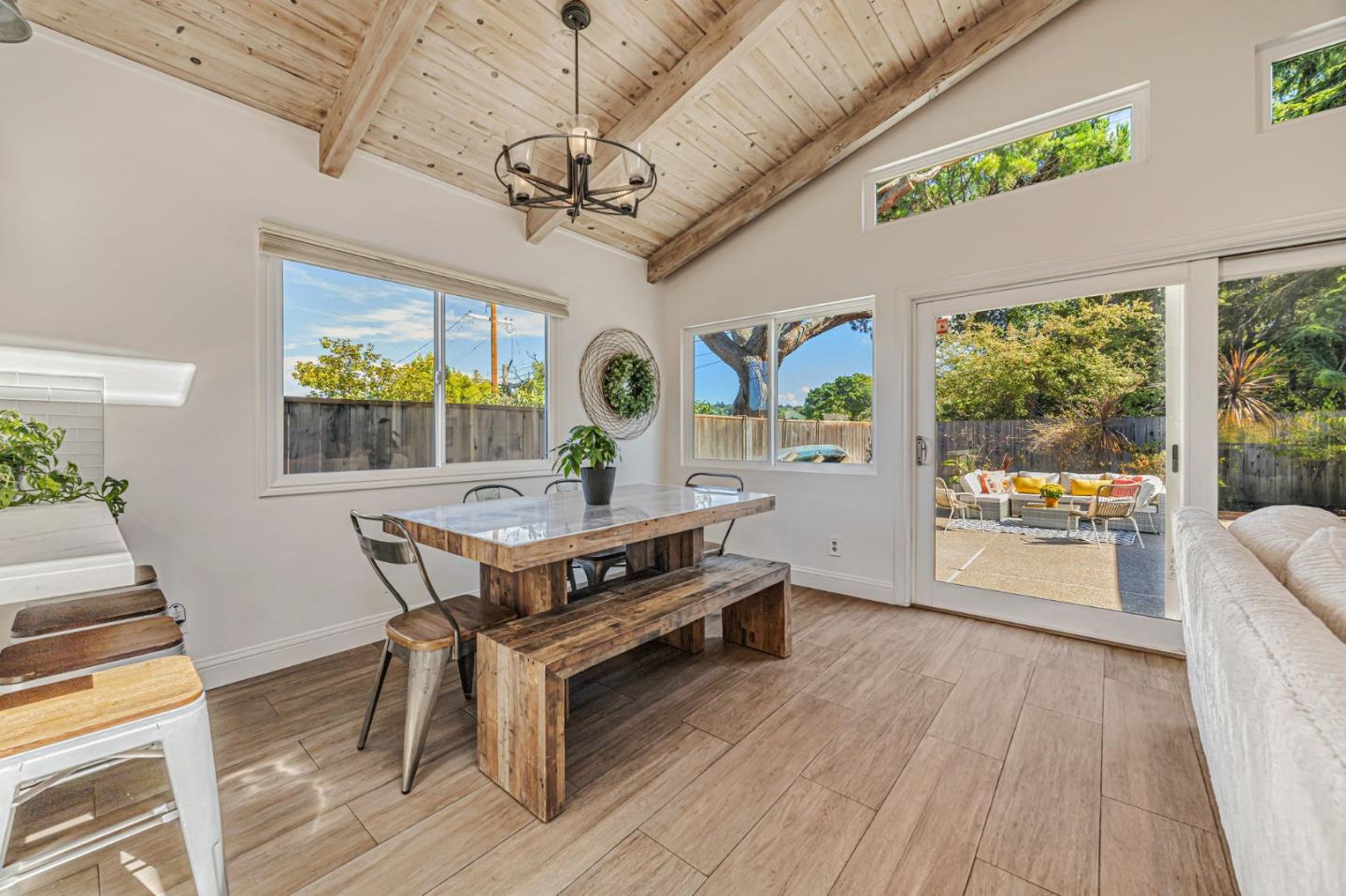 Detail Gallery Image 13 of 45 For 715 31st Ave, San Mateo,  CA 94403 - 3 Beds | 2 Baths
