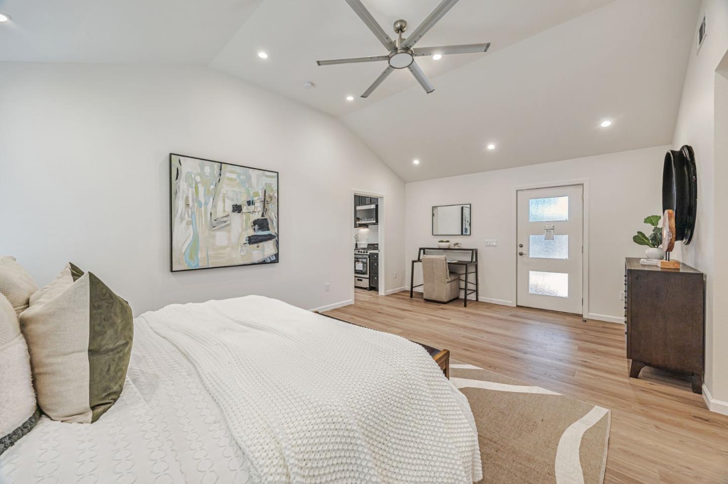 Detail Gallery Image 29 of 45 For 715 31st Ave, San Mateo,  CA 94403 - 3 Beds | 2 Baths
