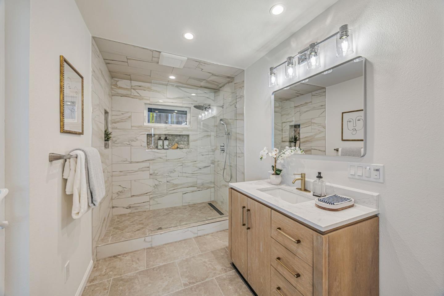 Detail Gallery Image 36 of 45 For 715 31st Ave, San Mateo,  CA 94403 - 3 Beds | 2 Baths