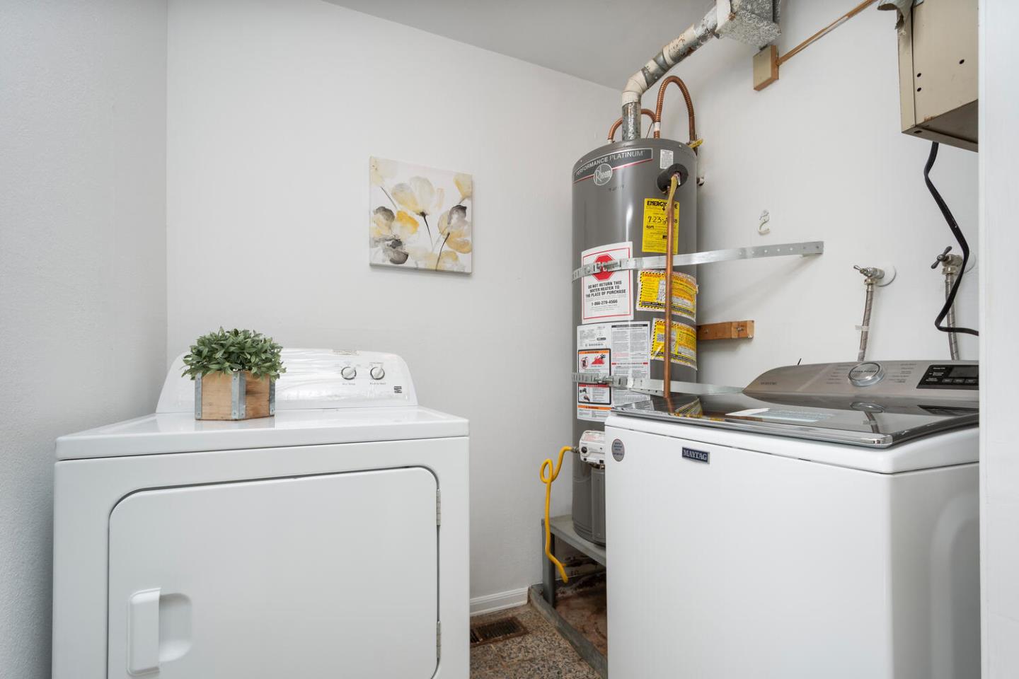 Detail Gallery Image 13 of 28 For 2436 Unwin Ct, South San Francisco,  CA 94080 - 3 Beds | 2 Baths