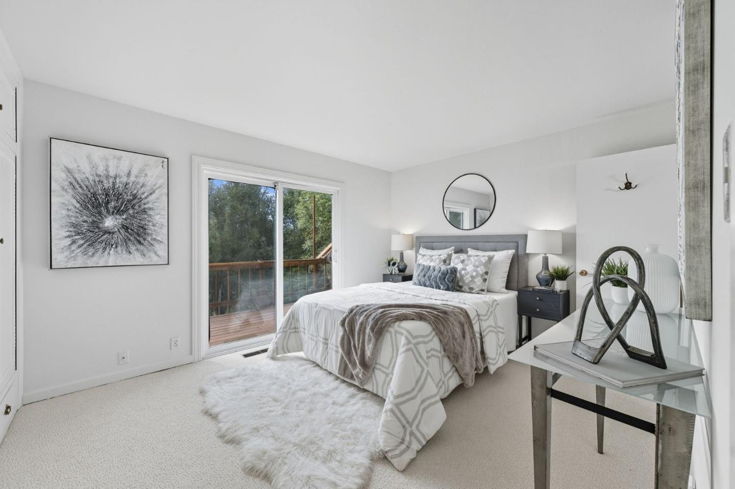 Detail Gallery Image 13 of 25 For 46 Arch Ln, San Carlos,  CA 94070 - 3 Beds | 2/1 Baths