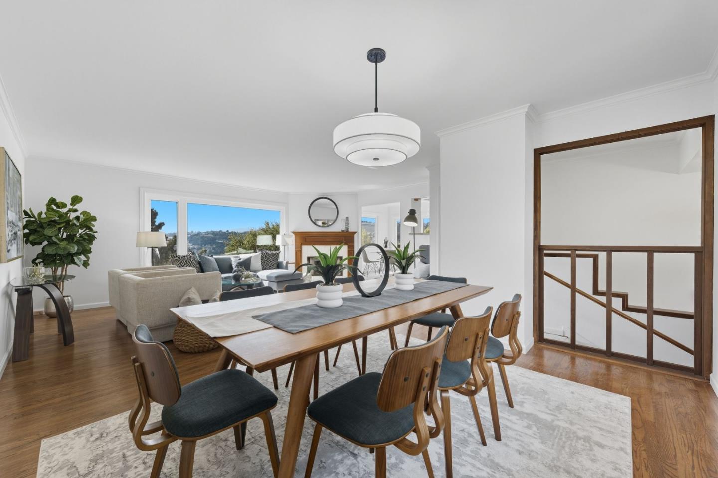 Detail Gallery Image 6 of 25 For 46 Arch Ln, San Carlos,  CA 94070 - 3 Beds | 2/1 Baths