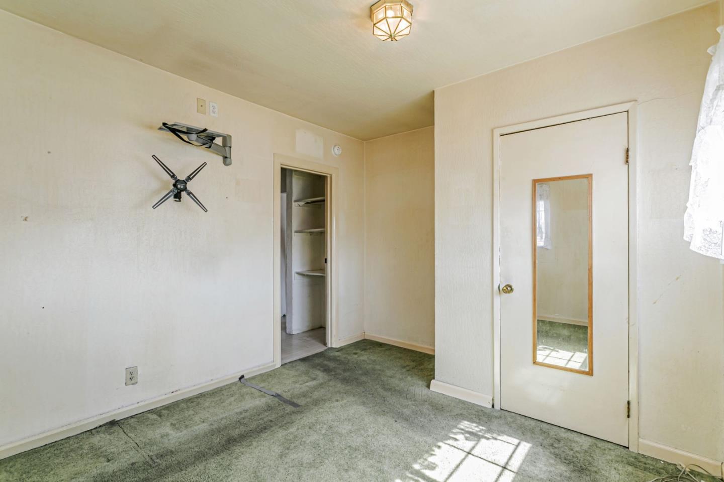Detail Gallery Image 22 of 36 For 160 Talmadge Ave, San Jose,  CA 95127 - 3 Beds | 1/1 Baths