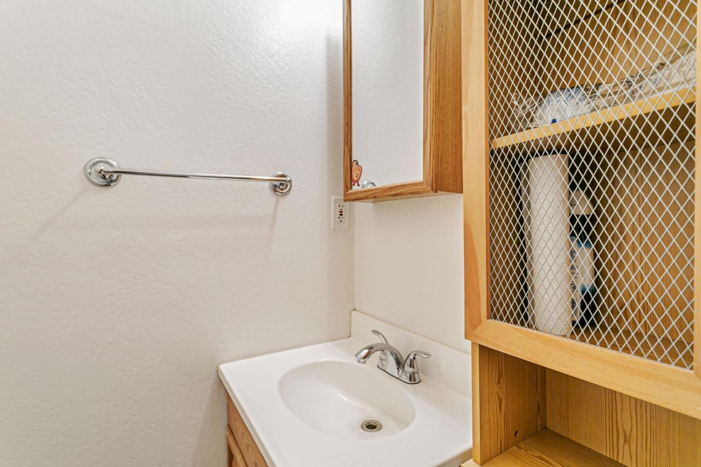 Detail Gallery Image 27 of 36 For 160 Talmadge Ave, San Jose,  CA 95127 - 3 Beds | 1/1 Baths