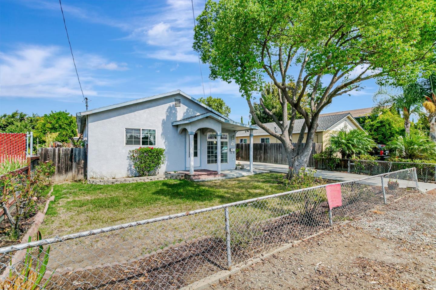 Detail Gallery Image 3 of 36 For 160 Talmadge Ave, San Jose,  CA 95127 - 3 Beds | 1/1 Baths