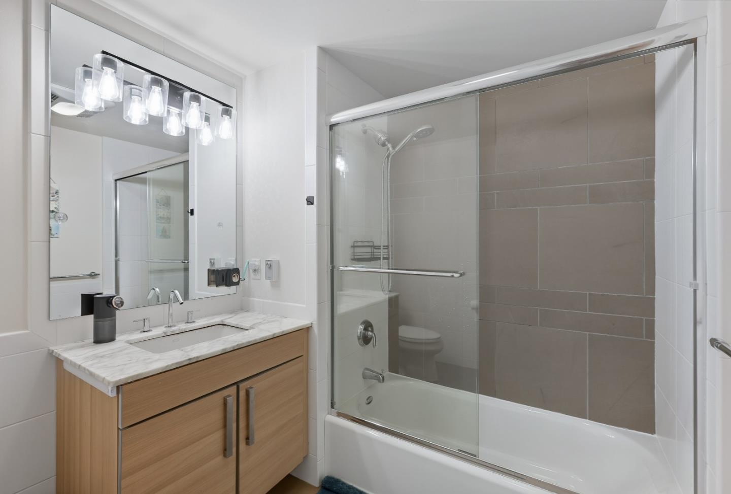 Detail Gallery Image 26 of 68 For 555 4th St #528,  San Francisco,  CA 94107 - 1 Beds | 1 Baths