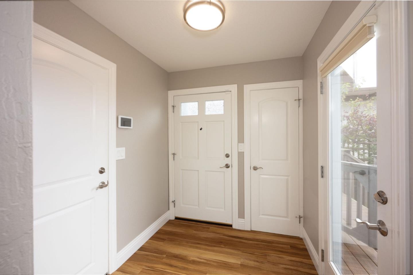 Detail Gallery Image 13 of 47 For 1107 Columbus St, El Granada,  CA 94018 - 3 Beds | 2 Baths