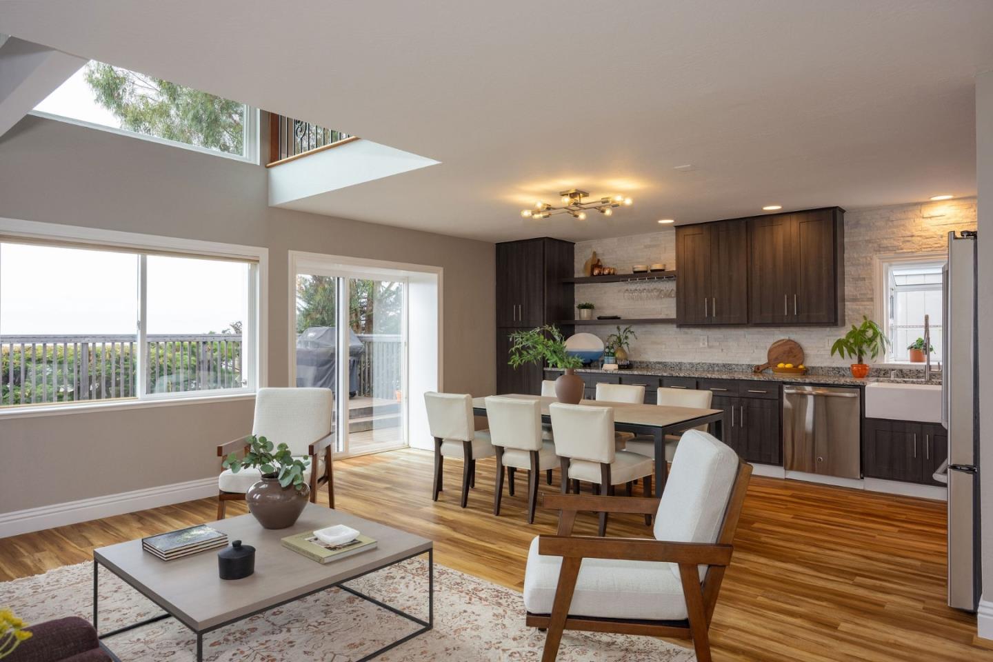 Detail Gallery Image 20 of 47 For 1107 Columbus St, El Granada,  CA 94018 - 3 Beds | 2 Baths