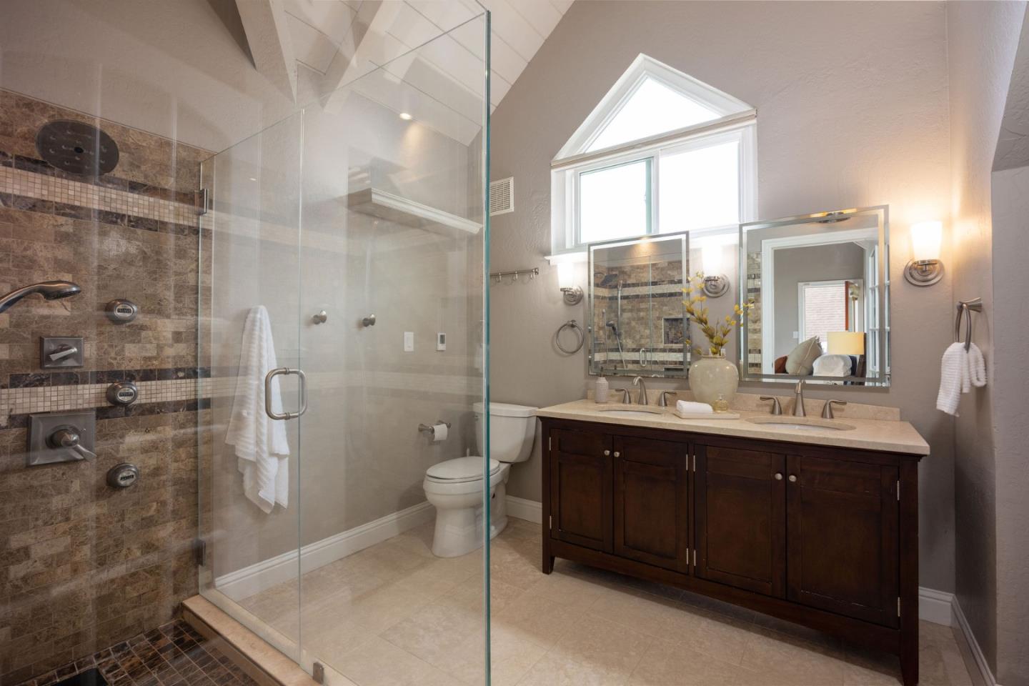 Detail Gallery Image 34 of 47 For 1107 Columbus St, El Granada,  CA 94018 - 3 Beds | 2 Baths