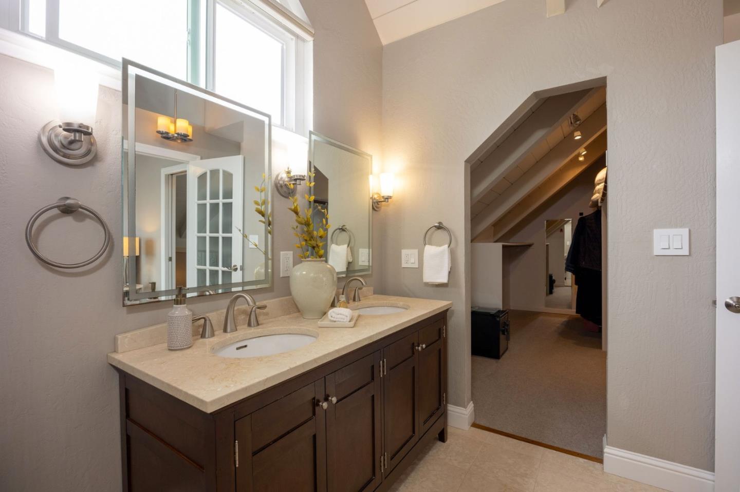 Detail Gallery Image 37 of 47 For 1107 Columbus St, El Granada,  CA 94018 - 3 Beds | 2 Baths
