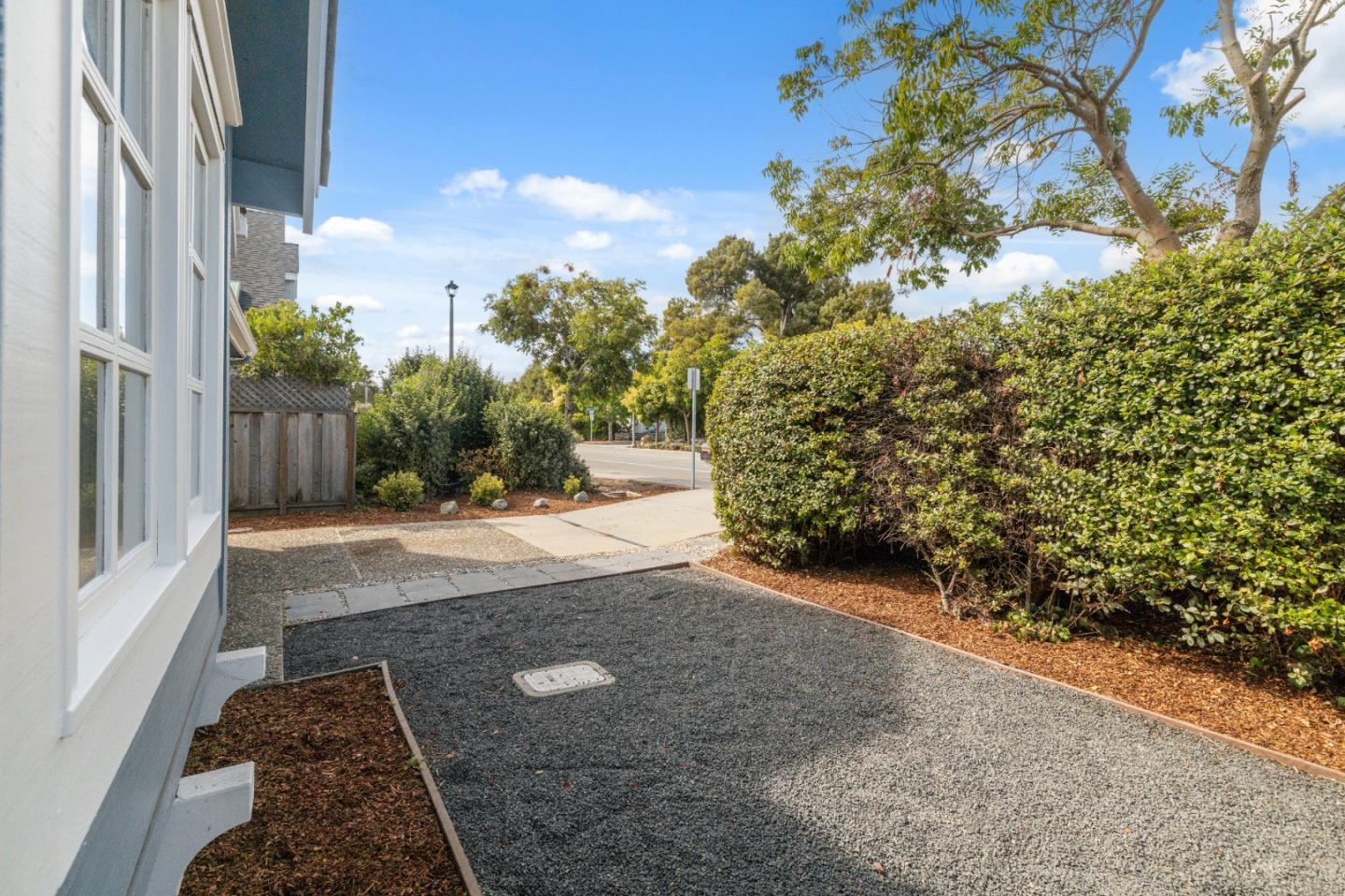 Detail Gallery Image 26 of 42 For 4750 Capitola Rd, Capitola,  CA 95010 - 3 Beds | 2/1 Baths