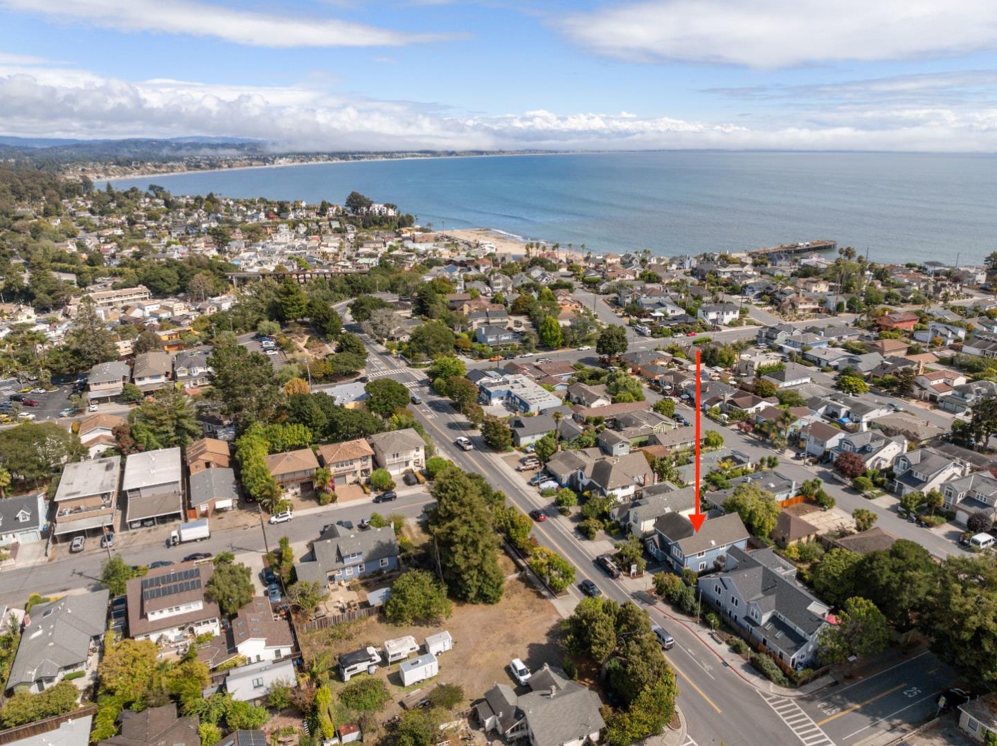 Detail Gallery Image 34 of 42 For 4750 Capitola Rd, Capitola,  CA 95010 - 3 Beds | 2/1 Baths