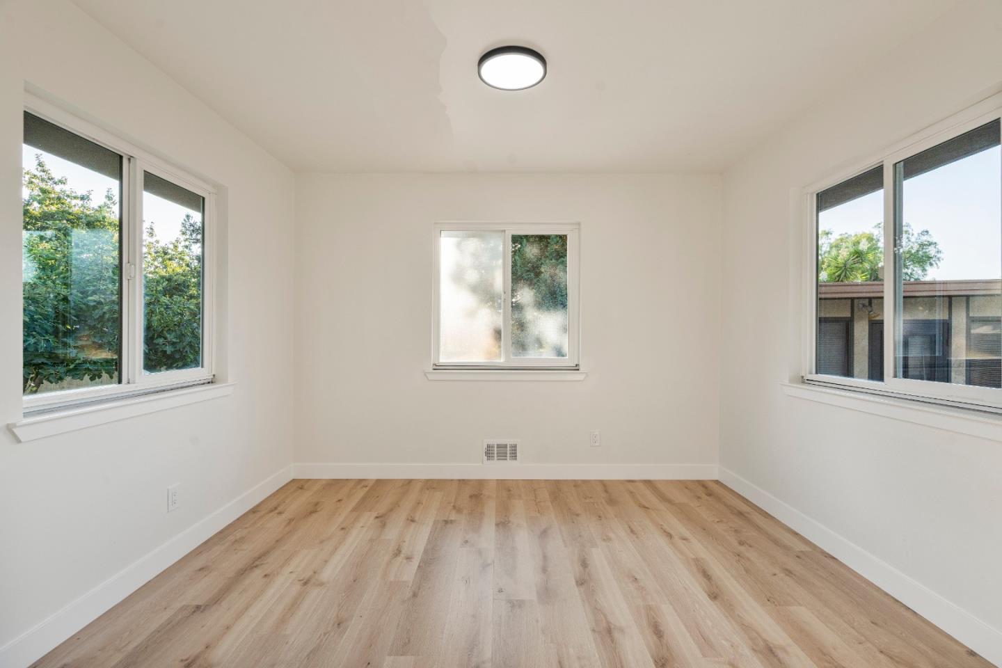 Detail Gallery Image 22 of 44 For 1150 Bonnie View Rd, Hollister,  CA 95023 - 4 Beds | 3 Baths