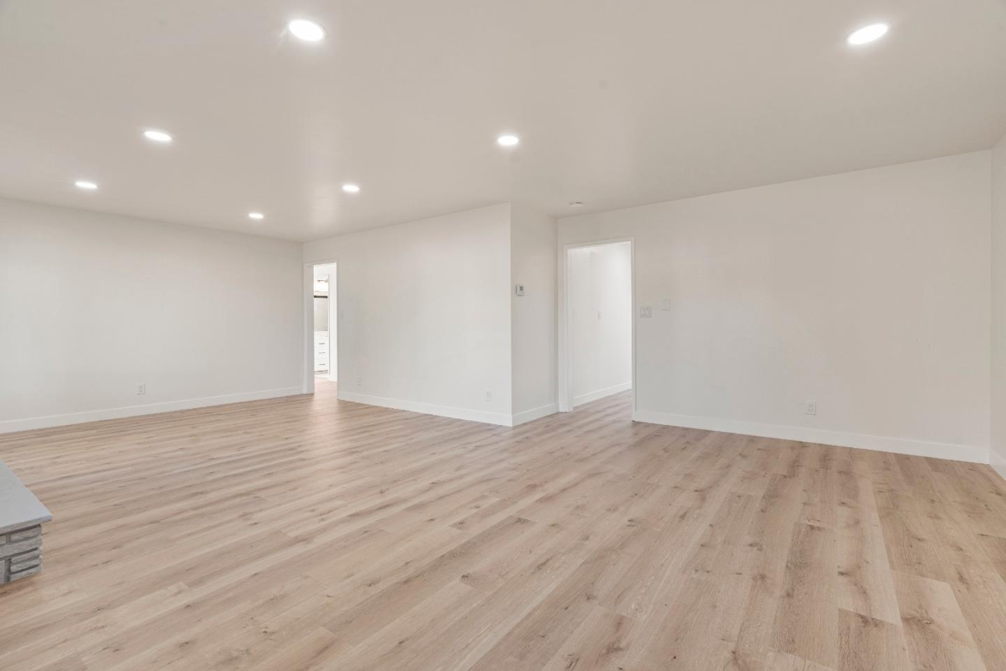 Detail Gallery Image 4 of 44 For 1150 Bonnie View Rd, Hollister,  CA 95023 - 4 Beds | 3 Baths