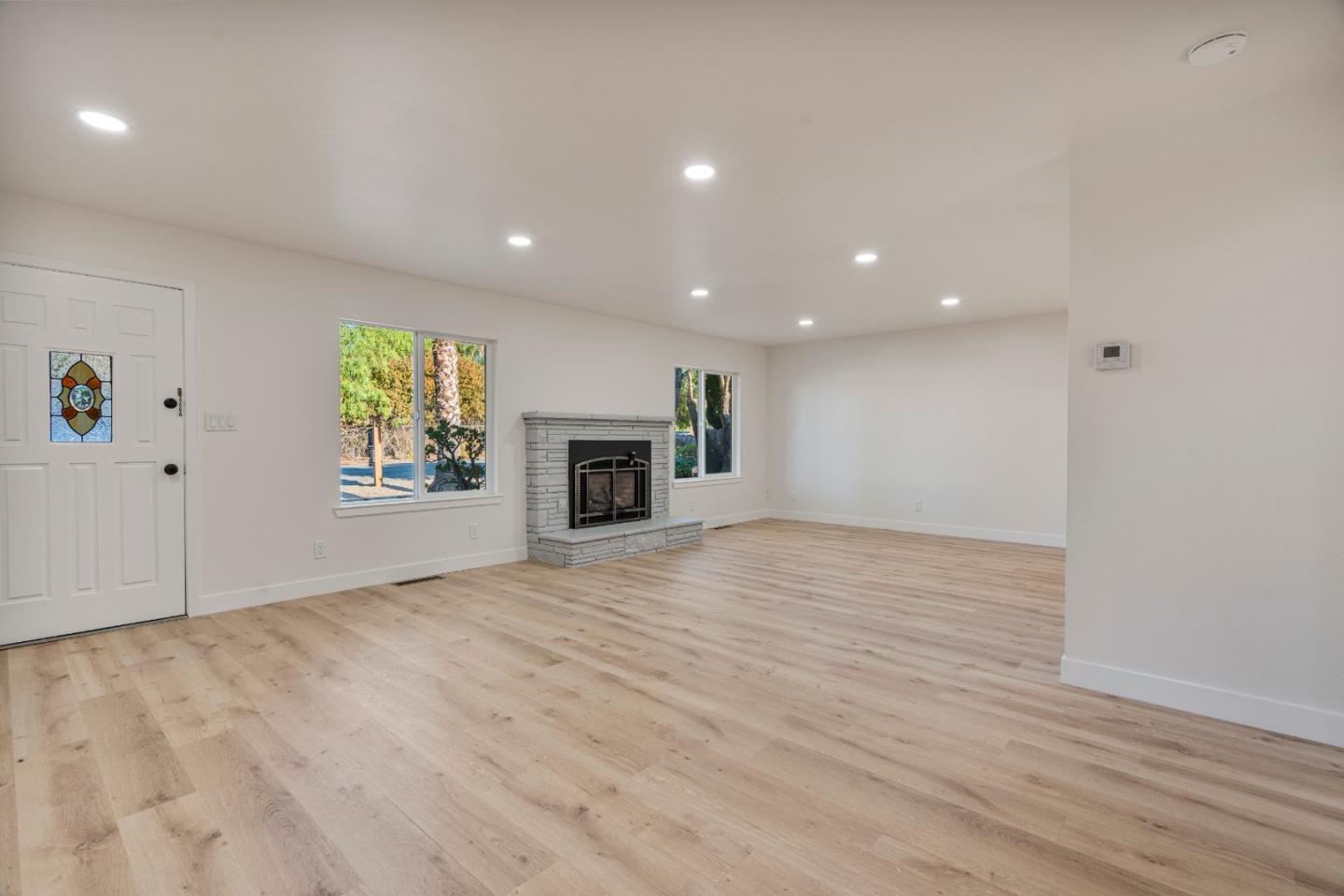 Detail Gallery Image 6 of 44 For 1150 Bonnie View Rd, Hollister,  CA 95023 - 4 Beds | 3 Baths