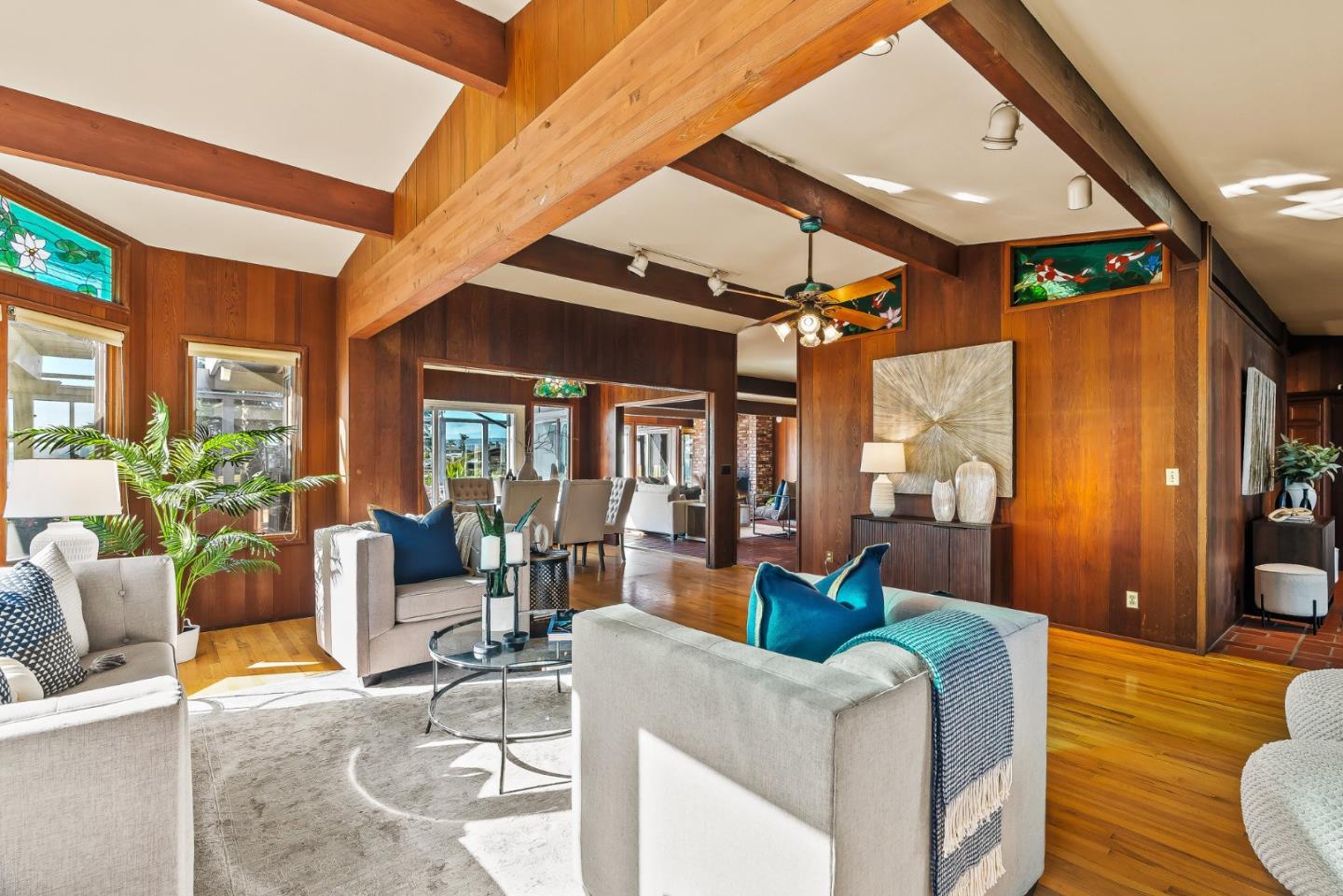 Detail Gallery Image 10 of 73 For 151 Blackpoint Ln, Santa Cruz,  CA 95062 - 3 Beds | 2 Baths