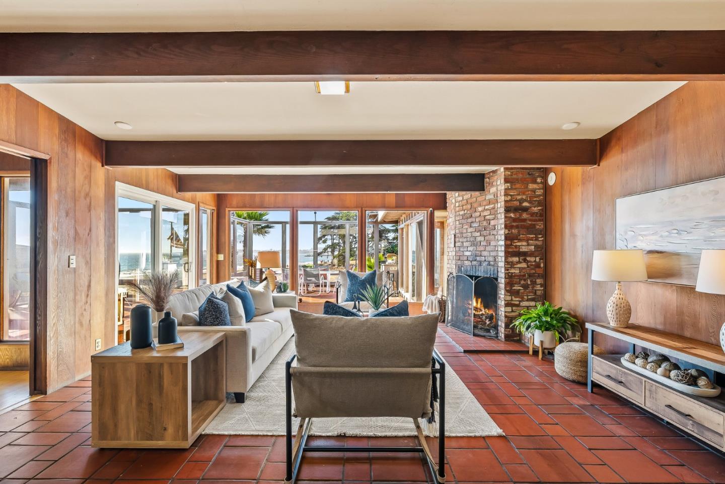 Detail Gallery Image 15 of 73 For 151 Blackpoint Ln, Santa Cruz,  CA 95062 - 3 Beds | 2 Baths