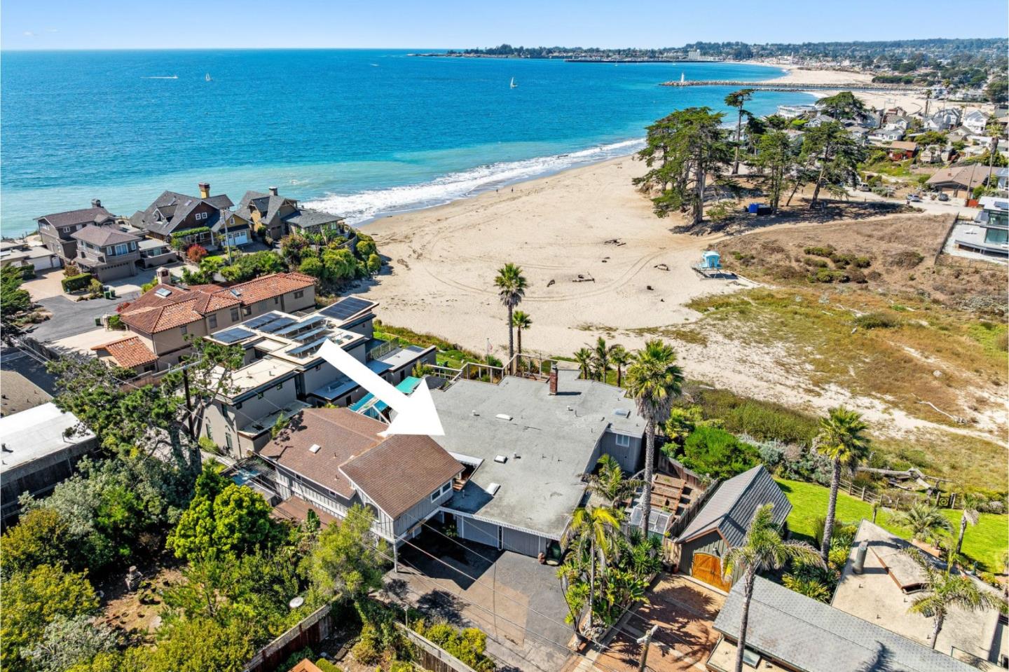 Detail Gallery Image 2 of 73 For 151 Blackpoint Ln, Santa Cruz,  CA 95062 - 3 Beds | 2 Baths